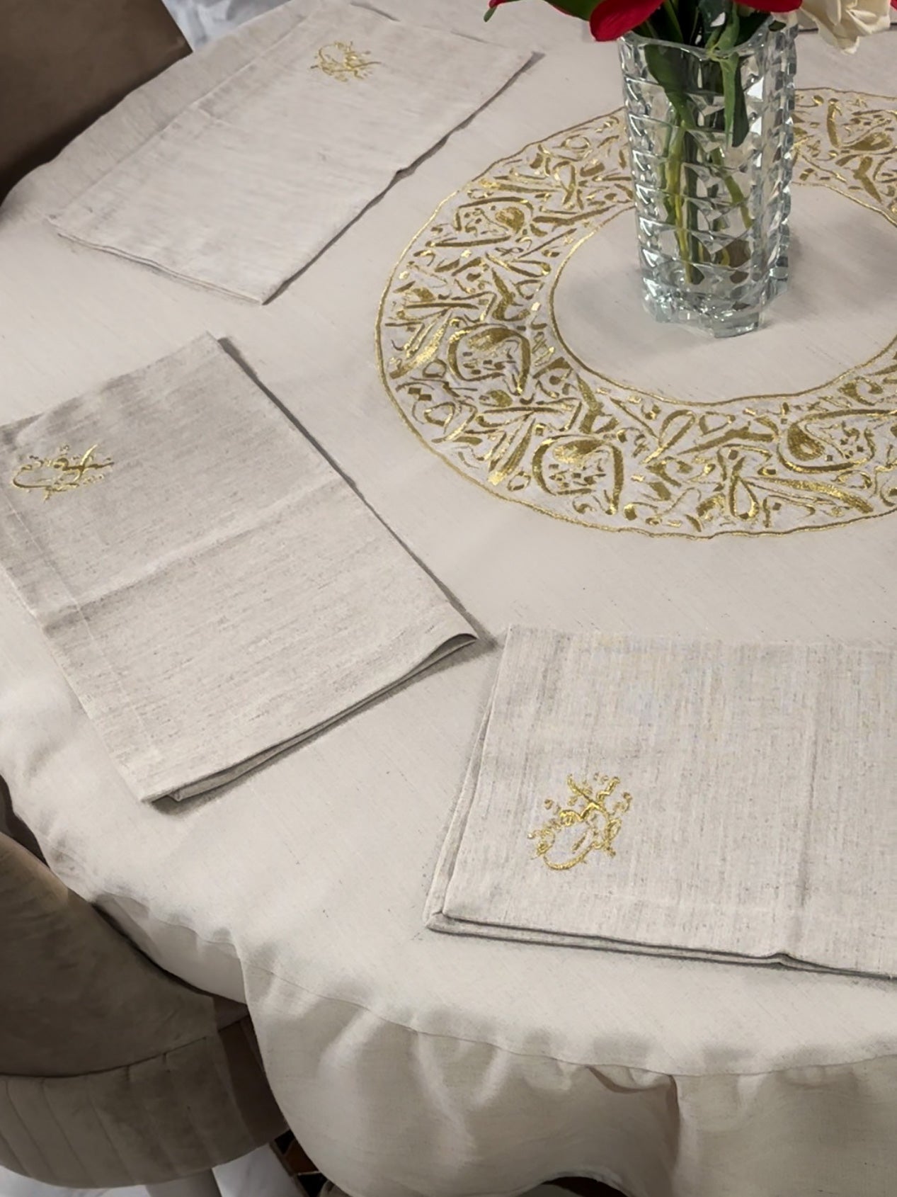 nappe de table ronde  calligraphie