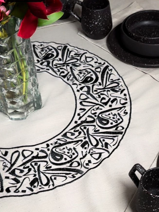 nappe de table ronde  calligraphie