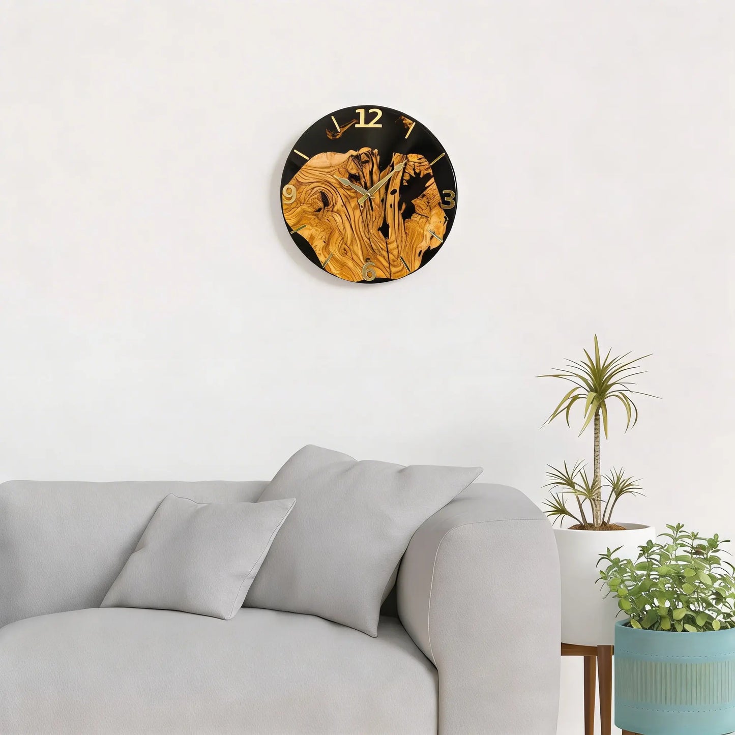 Montre Murale en Bois d'Olivier et Résine